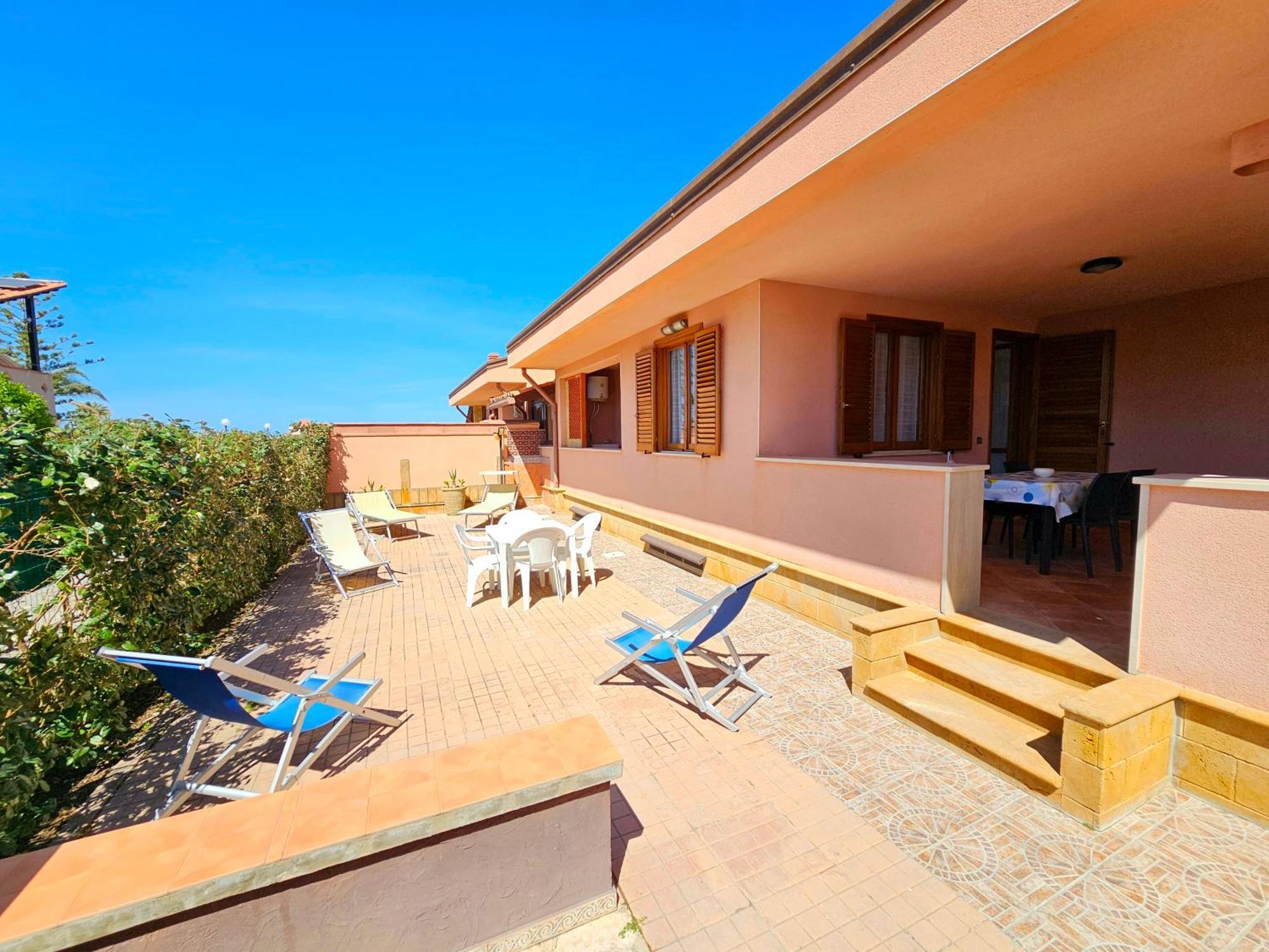 Costa Mediterranea Holiday Homes Campofelice Di Roccella Dış mekan fotoğraf