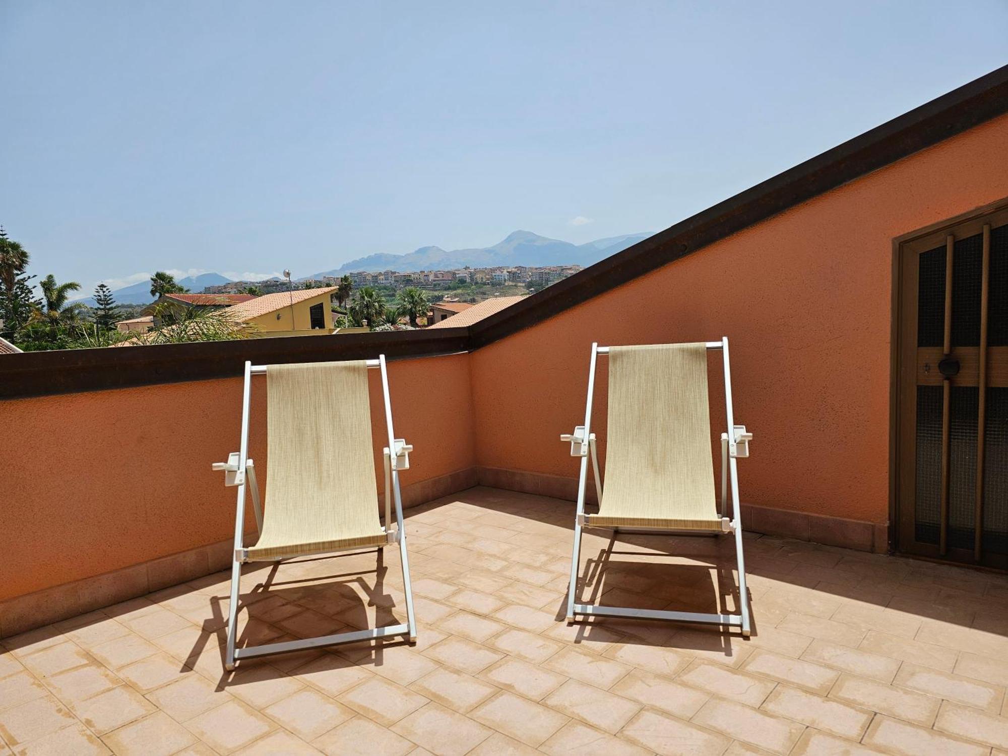 Costa Mediterranea Holiday Homes Campofelice Di Roccella Oda fotoğraf